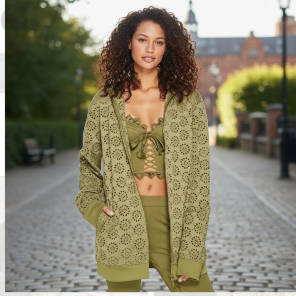 NWT PUMA Fenty Zip-Up Embroidered Edge Jacket SZ-S